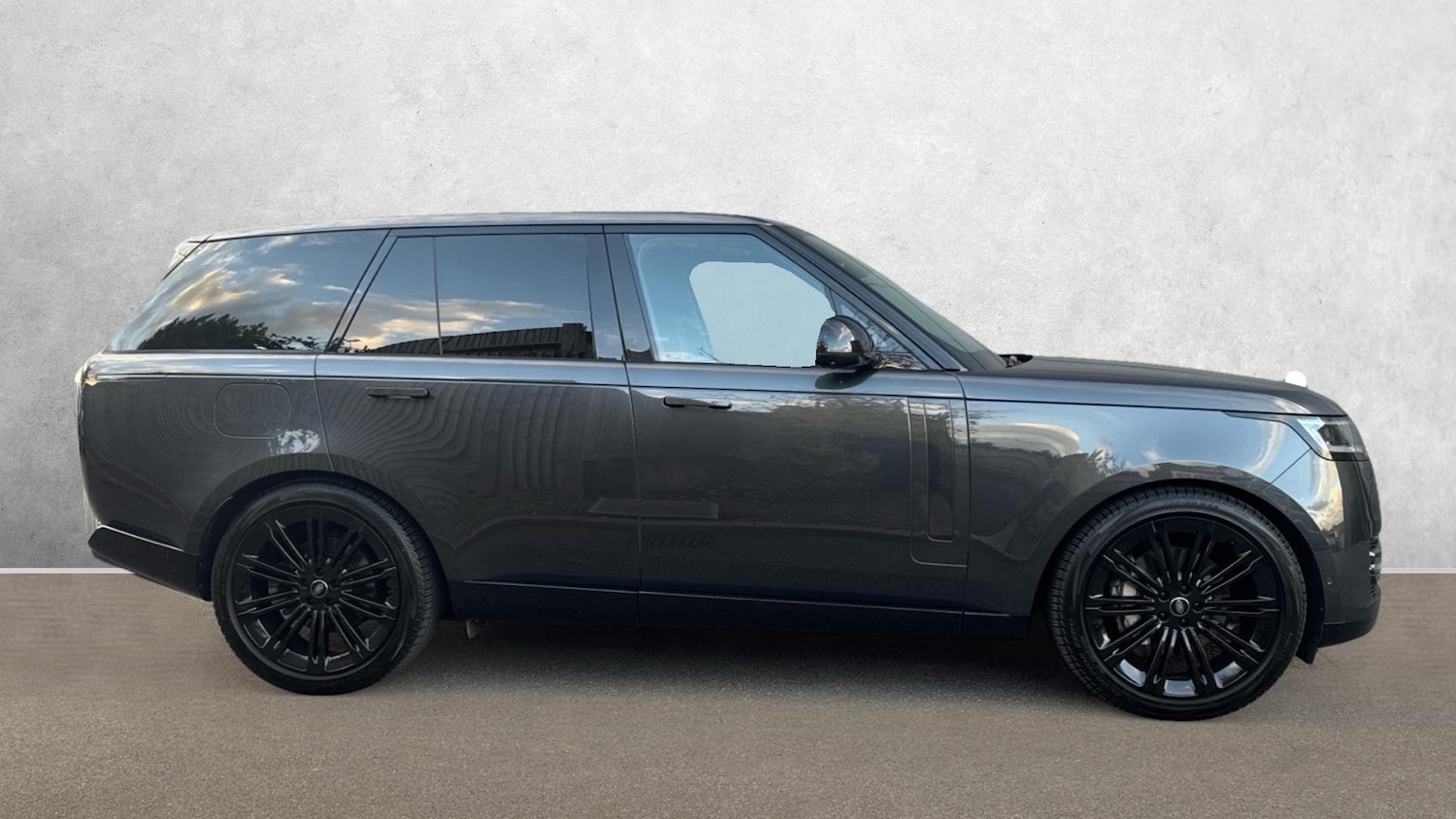 Used Land Rover Range Rover 2023 for sale - 77465909: Photo 5