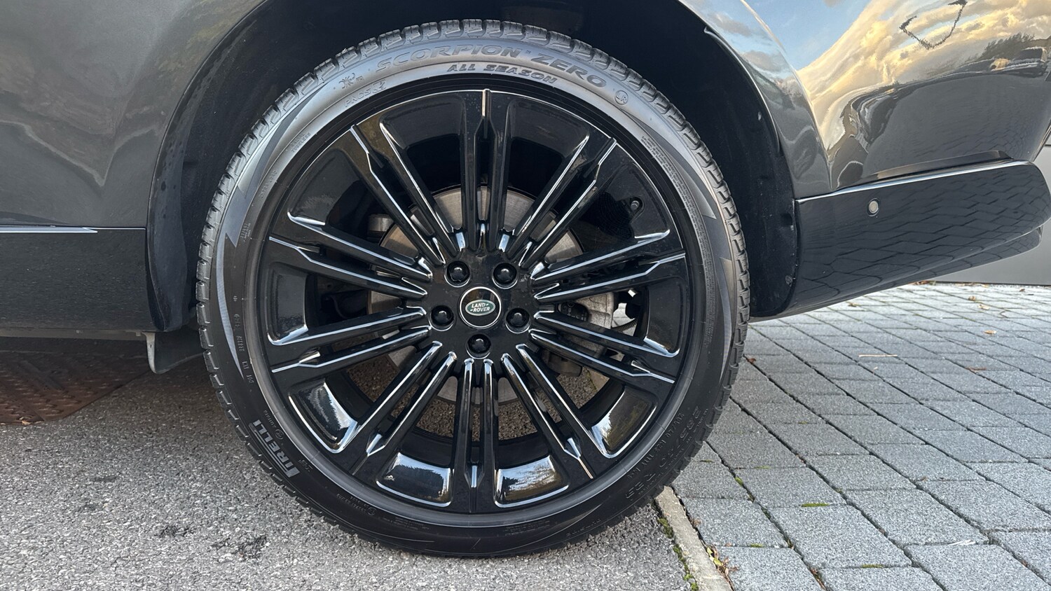 Used Land Rover Range Rover 2023 for sale - 77465909: Photo 8