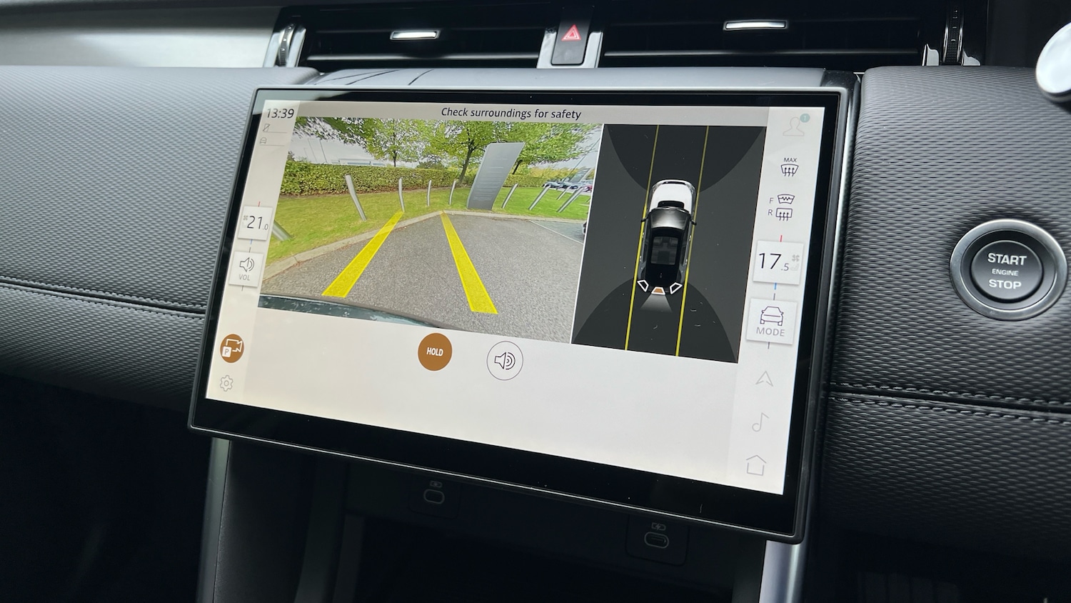 Used Land Rover Discovery Sport for sale - 76387082: Photo 12