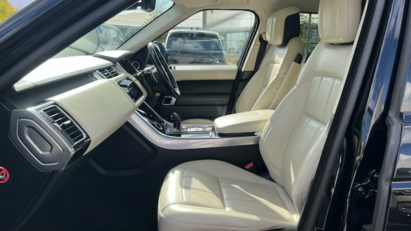 Used Land Rover Range Rover Sport 2023 for sale - 76057643: Photo 3