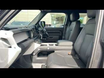 Used Land Rover Defender 2024 for sale - 75069093: Photo