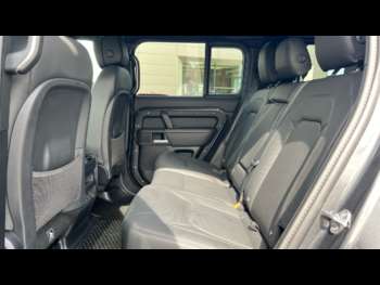 Used Land Rover Defender 2024 for sale - 75069093: Photo