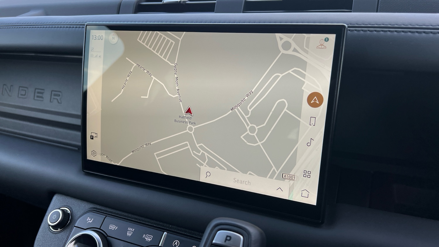 Used Land Rover Defender 2025 for sale - 77610402: Photo 11