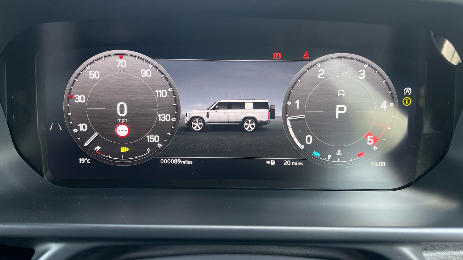 Used Land Rover Defender 2025 for sale - 77610402: Photo 16