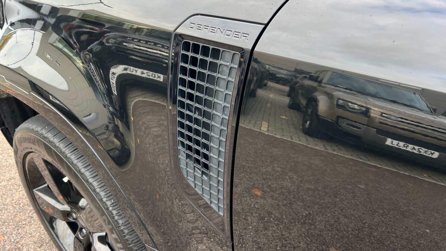 Used Land Rover Defender 2022 for sale - 76368824: Photo 20