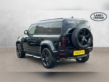 Used Land Rover Defender 2022 for sale - 76368824: Photo