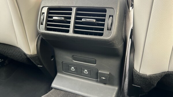 Used Land Rover Range Rover Velar 2023 for sale - 76030185: Photo 18