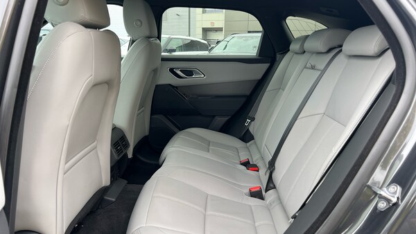 Used Land Rover Range Rover Velar 2023 for sale - 76030185: Photo 4