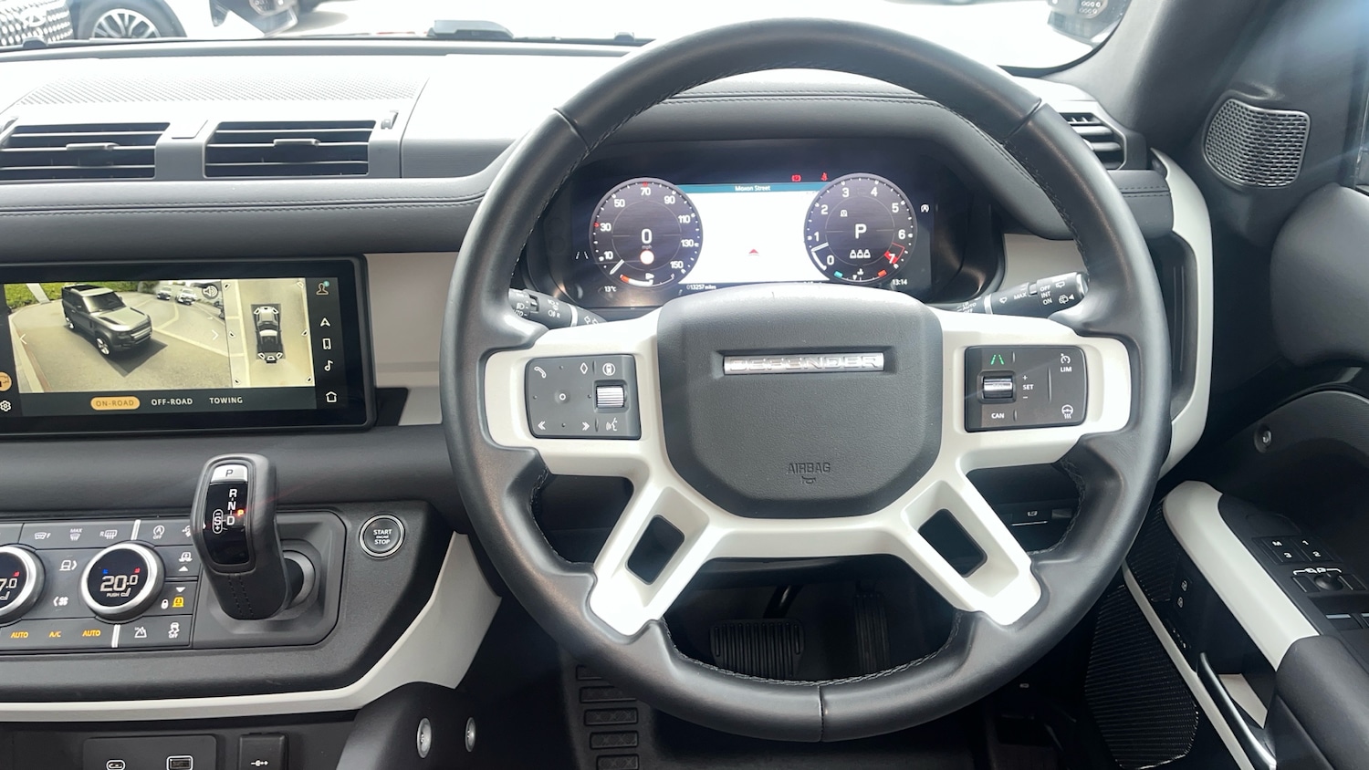 Used Land Rover Defender 2023 for sale - 76699586: Photo 15