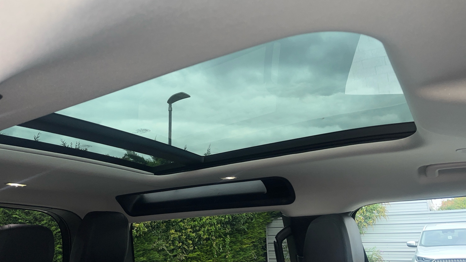 Used Land Rover Defender 2023 for sale - 76699586: Photo 25