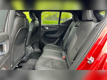 Used Volvo XC40 2019 for sale - 78154761: Photo