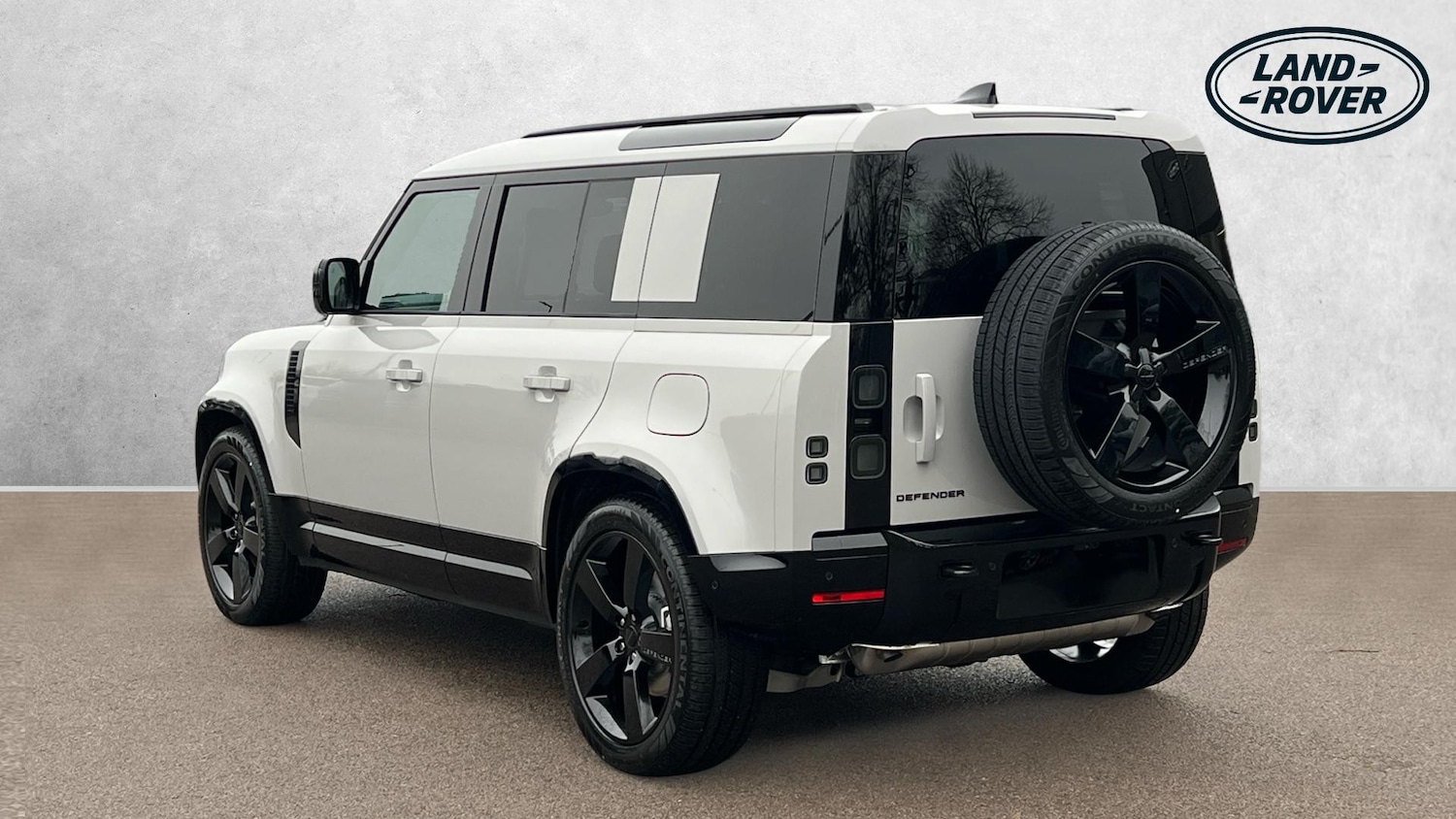 Used Land Rover Defender for sale - 77140540: Photo 2