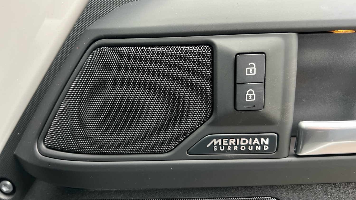 Used Land Rover Defender for sale - 77140540: Photo 24