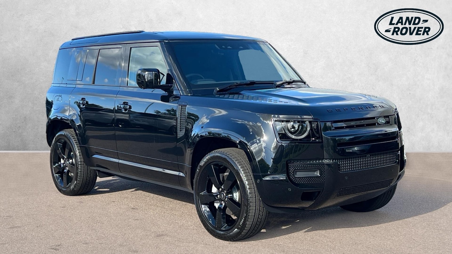 Used Land Rover Defender for sale - 76010636: Photo 1