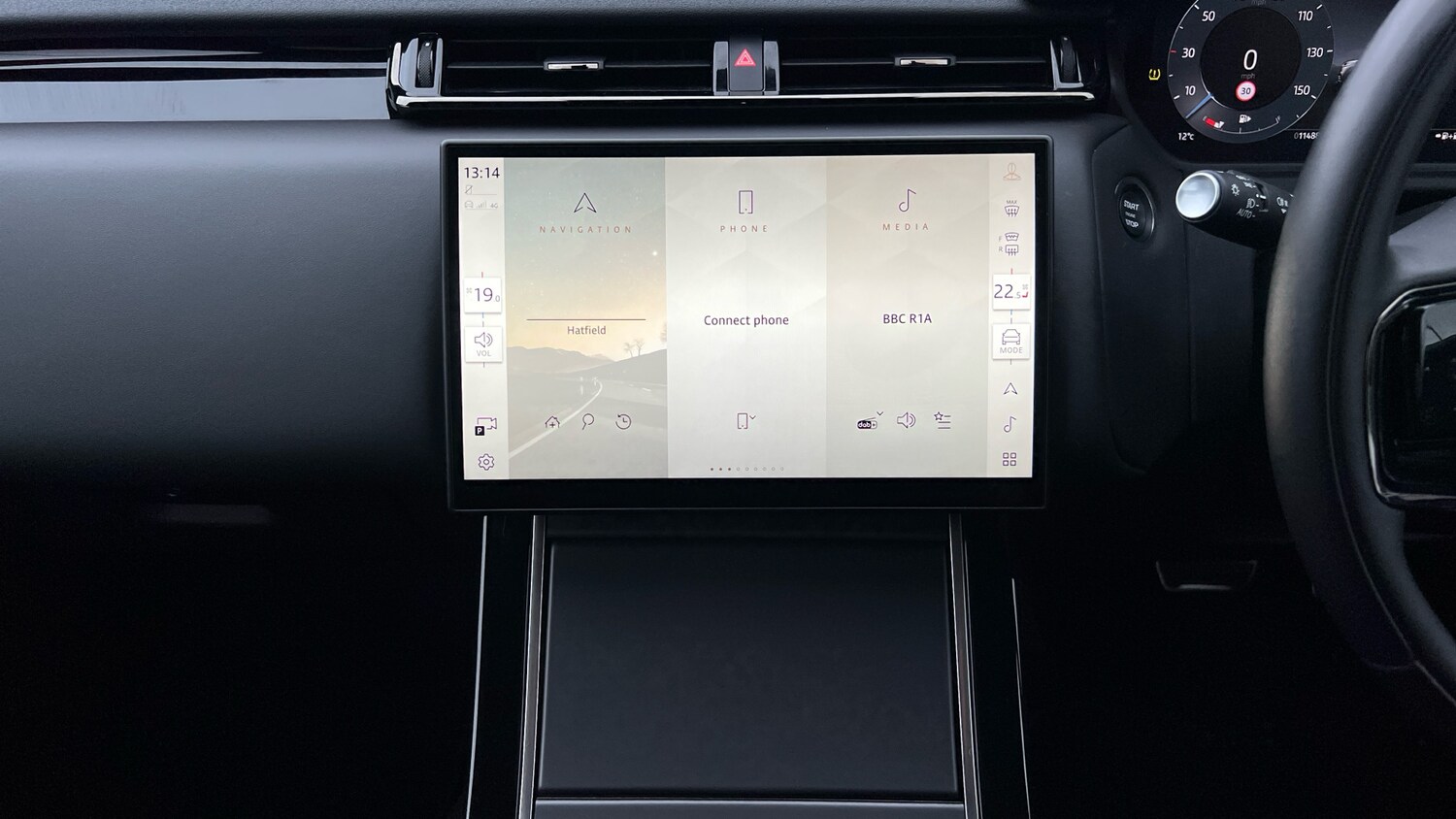 Used Land Rover Range Rover Velar 2023 for sale - 76368837: Photo 14