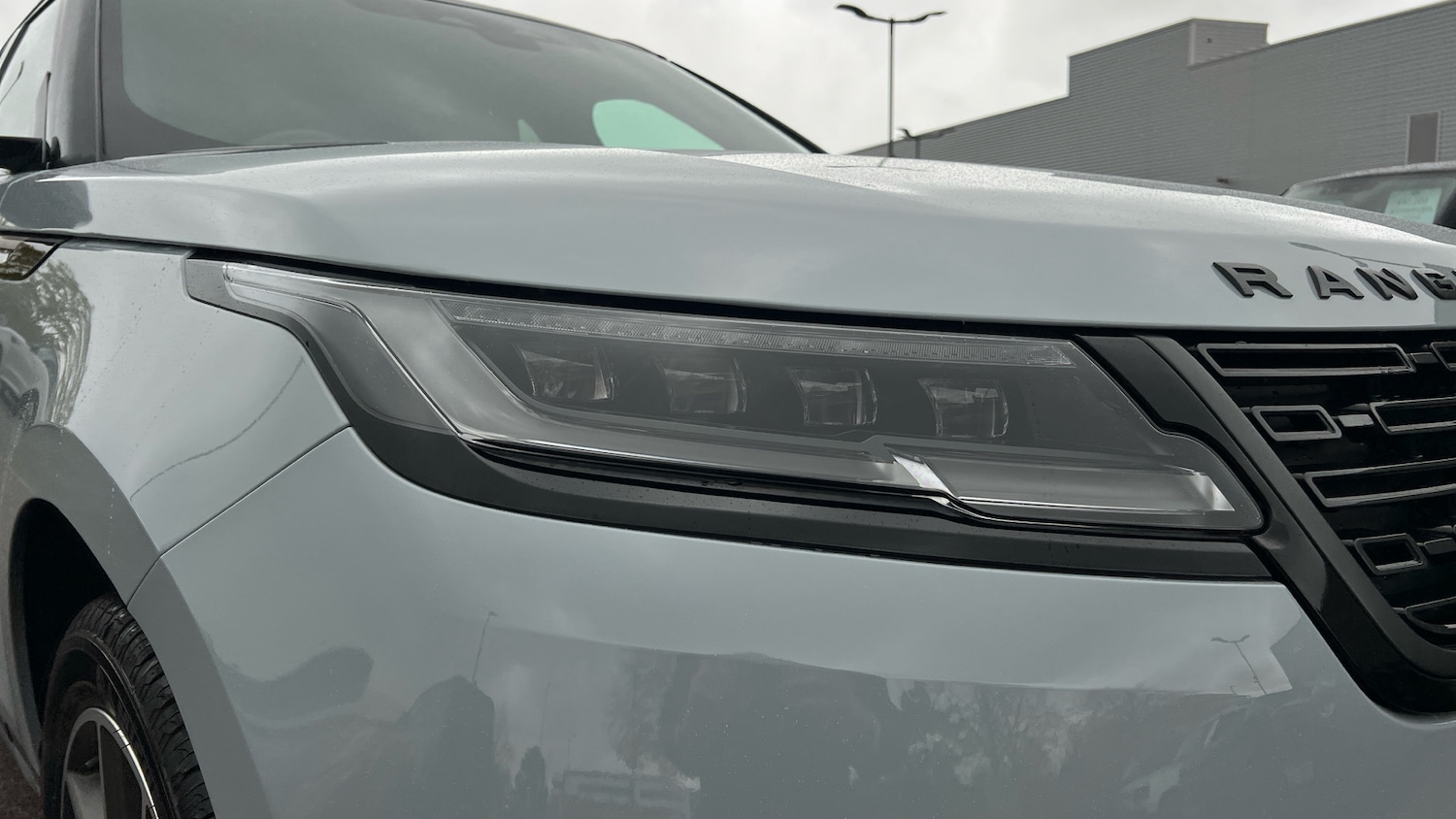 Used Land Rover Range Rover Velar 2023 for sale - 76368837: Photo 17