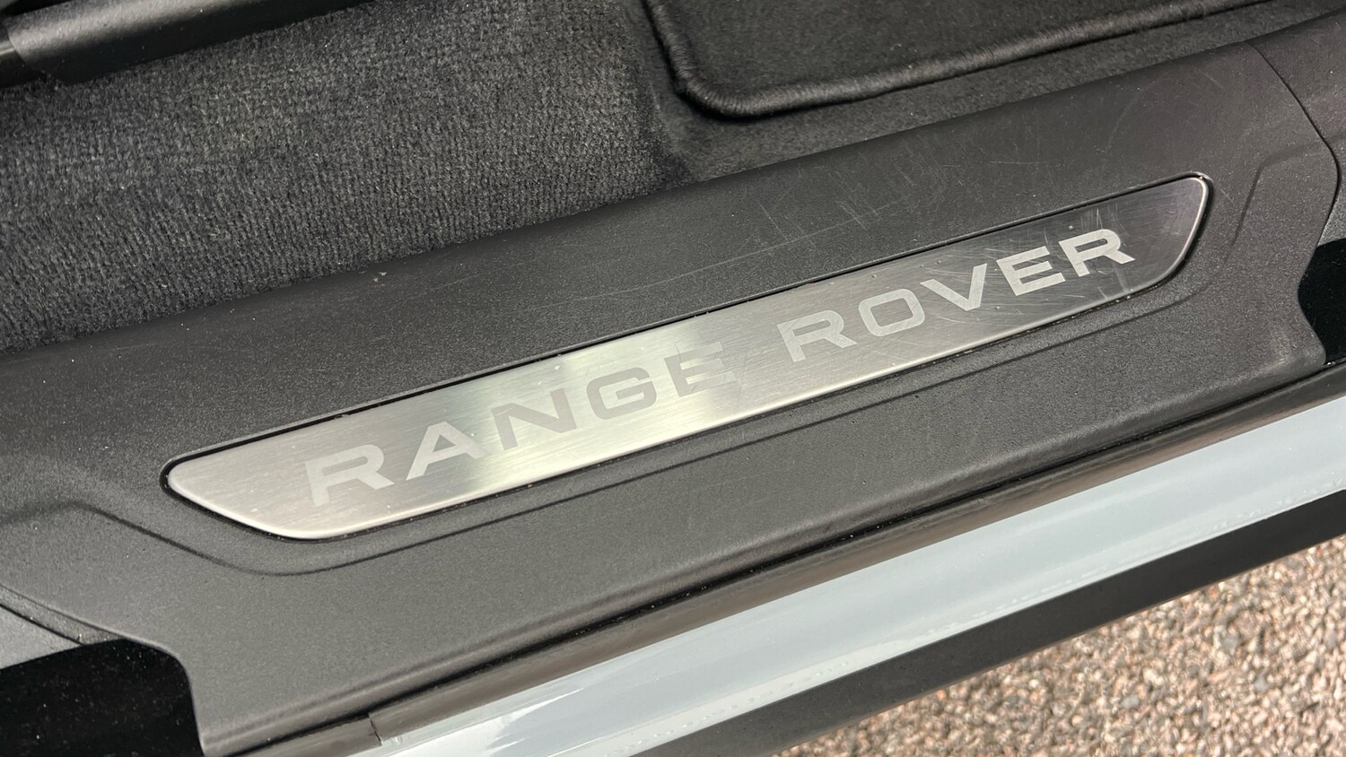 Used Land Rover Range Rover Velar 2023 for sale - 76368837: Photo 21