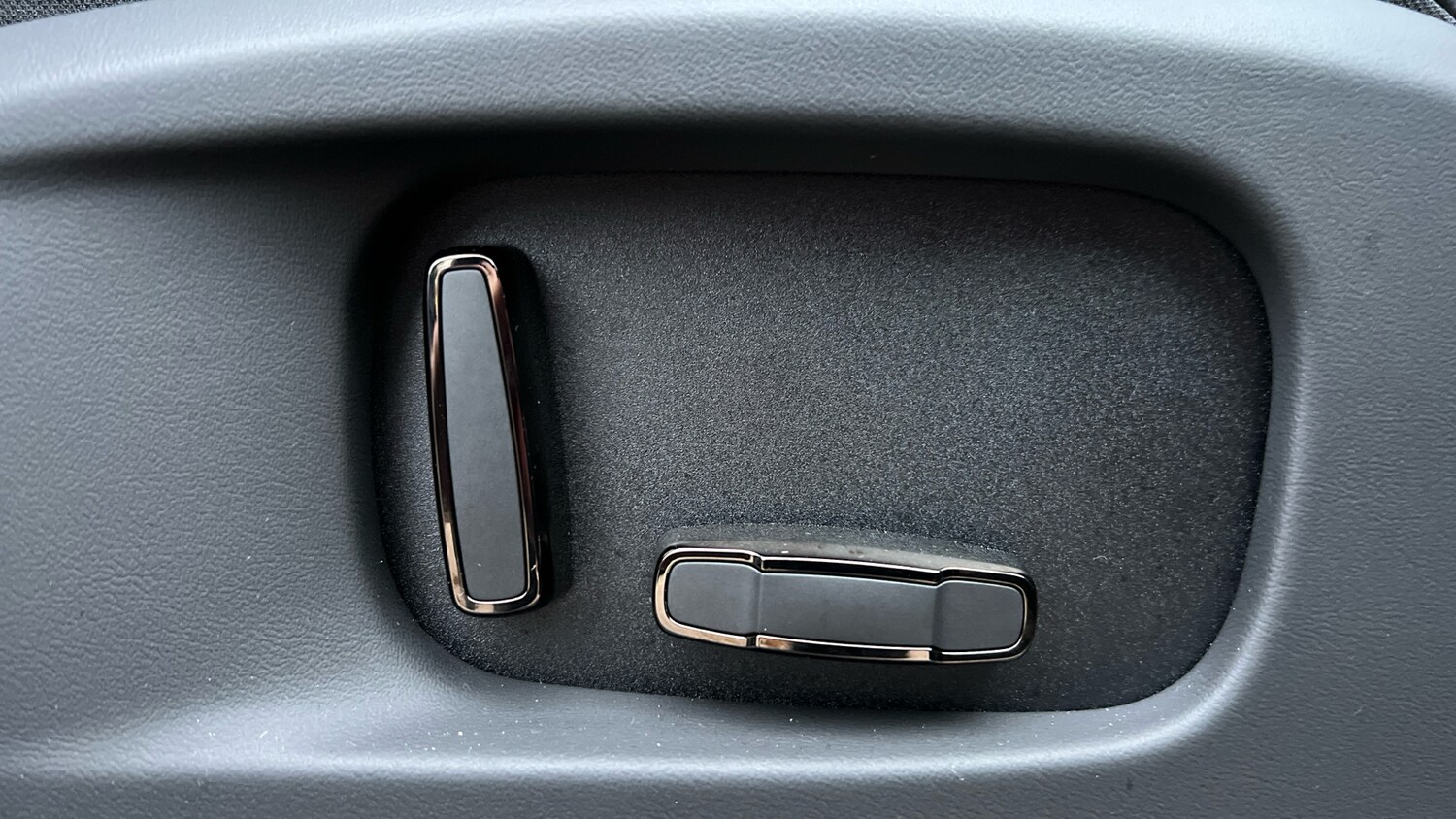 Used Land Rover Defender for sale - 77508681: Photo 22