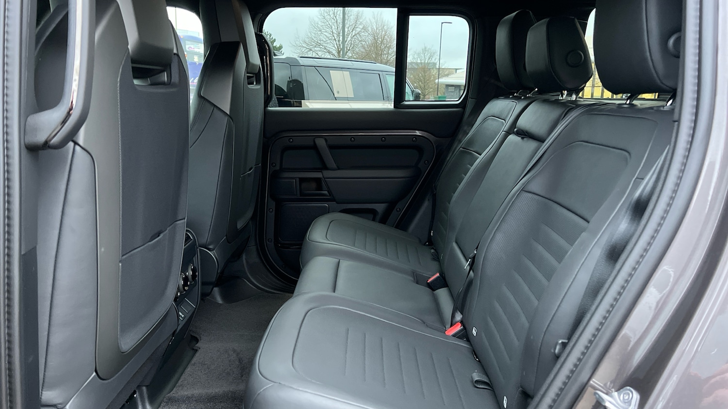 Used Land Rover Defender for sale - 77508681: Photo 4