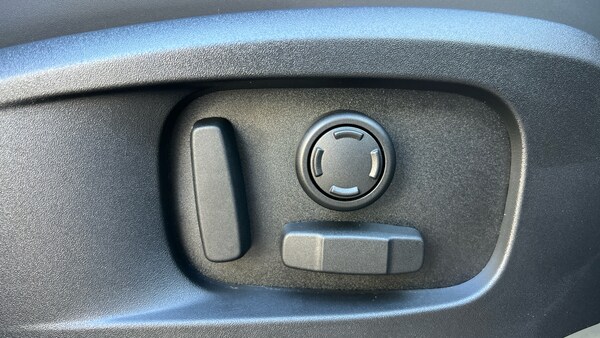 Used Land Rover Defender for sale - 76057625: Photo 21