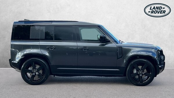 Used Land Rover Defender for sale - 76057625: Photo 5