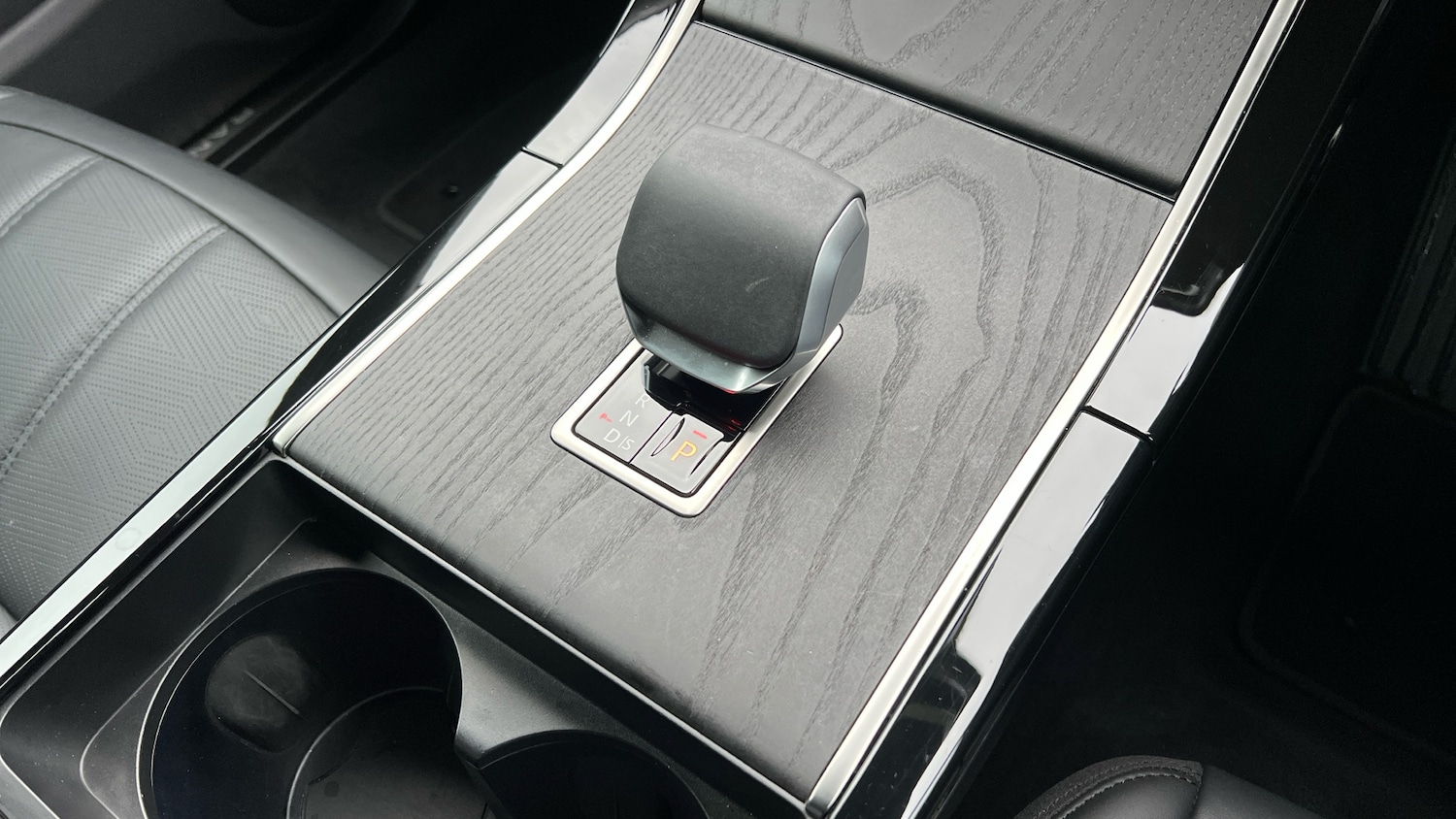 Used Land Rover Range Rover Evoque 2025 for sale - 77107573: Photo 13