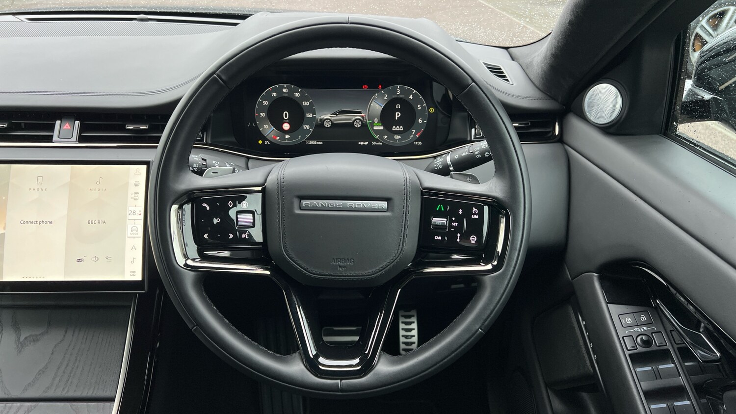 Used Land Rover Range Rover Evoque 2025 for sale - 77107573: Photo 15