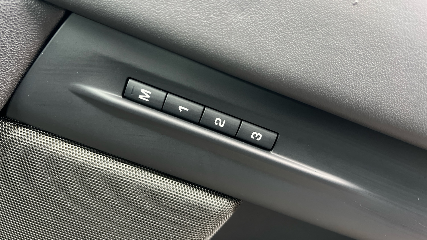 Used Land Rover Range Rover Evoque 2025 for sale - 77107573: Photo 23