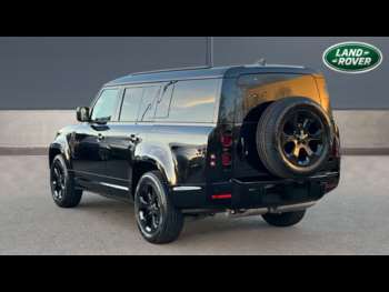 Used Land Rover Defender 2025 for sale - 73598593: Photo