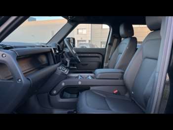 Used Land Rover Defender 2025 for sale - 73598593: Photo