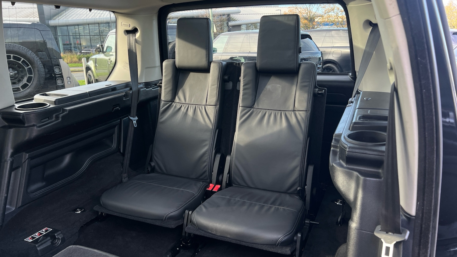 Used Land Rover Discovery 2016 for sale - 76643229: Photo 22