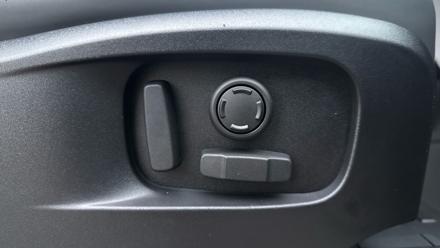 Used Land Rover Defender for sale - 77610452: Photo 22