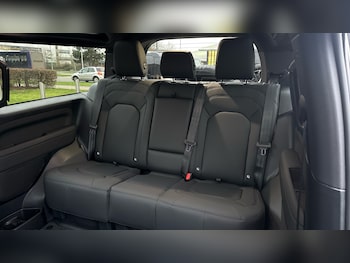 Used Land Rover Defender 2026 for sale - 77610452: Photo