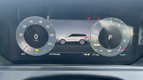 Used Land Rover Range Rover Velar 2025 for sale - 75656306: Photo 18