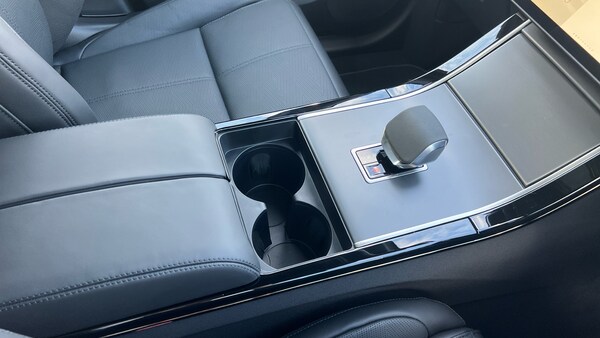 Used Land Rover Range Rover Velar 2025 for sale - 75656306: Photo 22