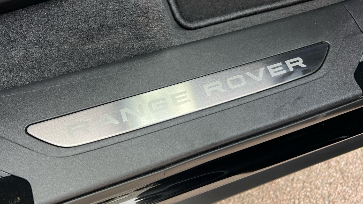 Used Land Rover Range Rover Velar for sale - 76257936: Photo 21