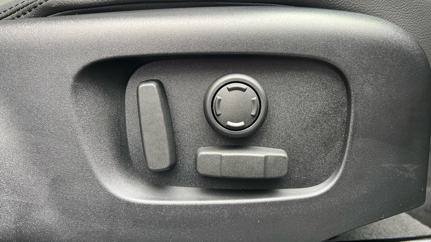 Used Land Rover Range Rover Velar for sale - 76257936: Photo 22