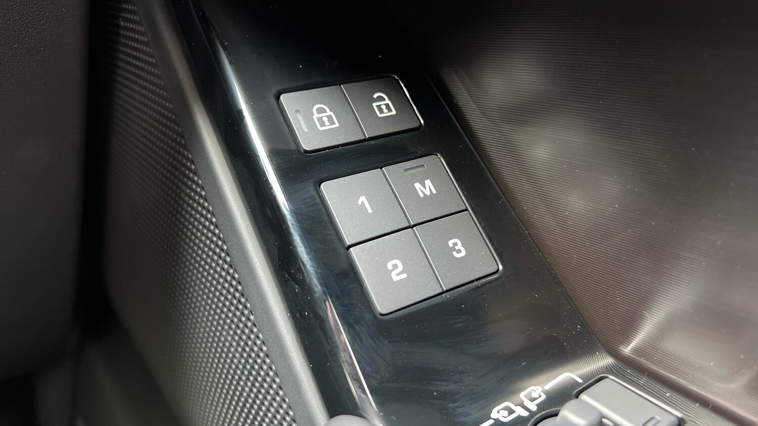 Used Land Rover Range Rover Velar for sale - 76257936: Photo 23