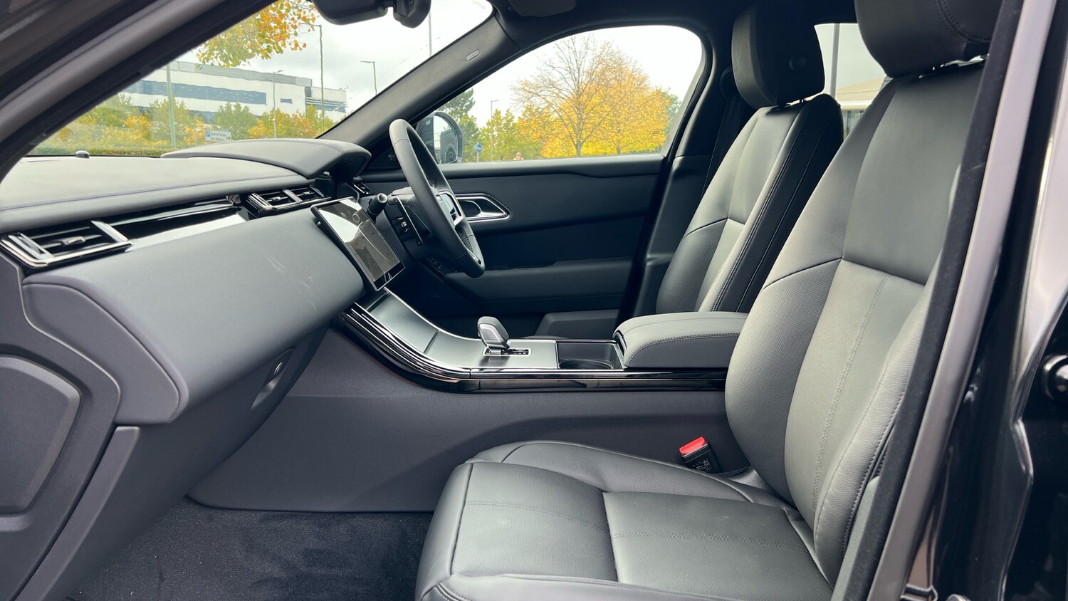 Used Land Rover Range Rover Velar for sale - 76257936: Photo 3