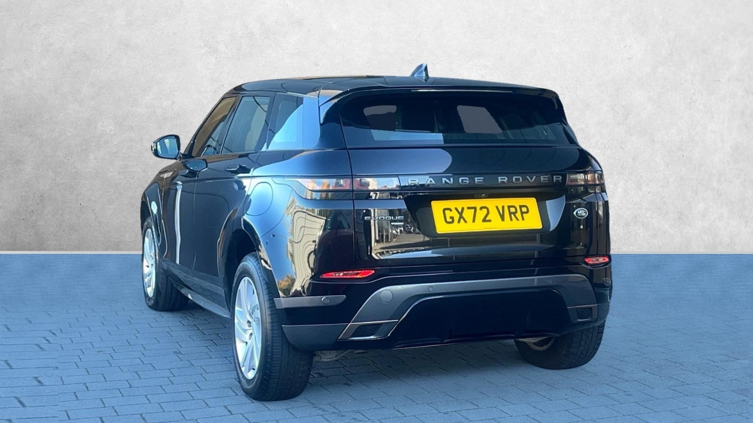 Used Land Rover Range Rover Evoque 2022 for sale - 76699583: Photo 2