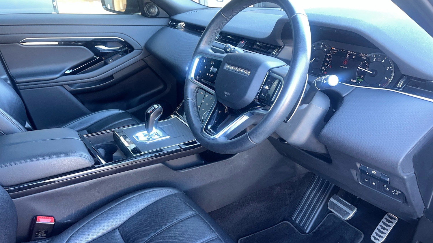 Used Land Rover Range Rover Evoque 2022 for sale - 76699583: Photo 21