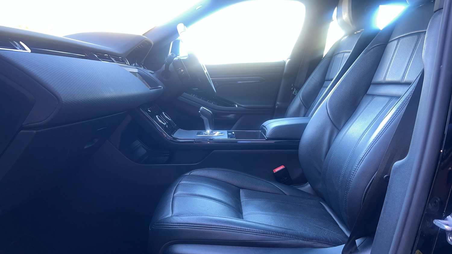 Used Land Rover Range Rover Evoque 2022 for sale - 76699583: Photo 3