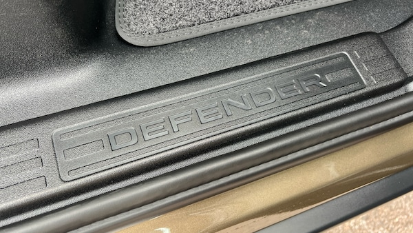 Used Land Rover Defender for sale - 75621546: Photo 23