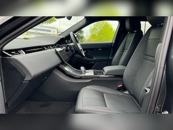 Used Land Rover Range Rover Evoque 2025 for sale - 75656314: Photo