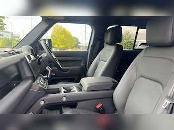 Used Land Rover Defender 2026 for sale - 79644520: Photo