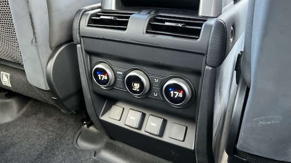 Used Land Rover Defender for sale - 74507062: Photo 18