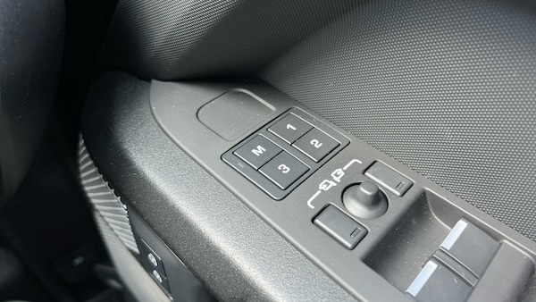 Used Land Rover Defender for sale - 74507062: Photo 24