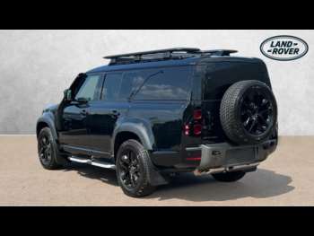 Used Land Rover Defender 2024 for sale - 74507062: Photo