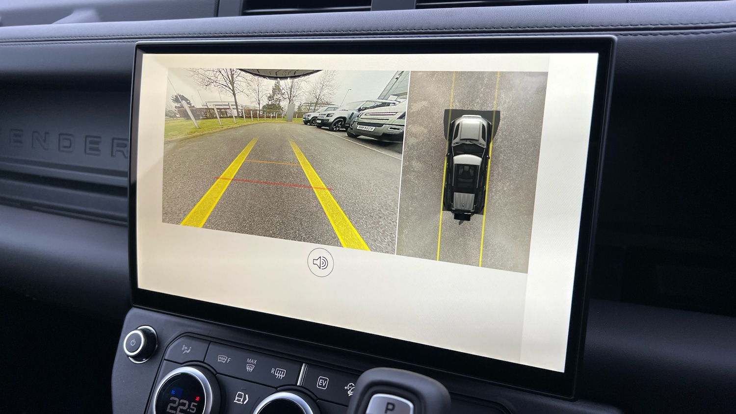 Used Land Rover Defender for sale - 77385127: Photo 12