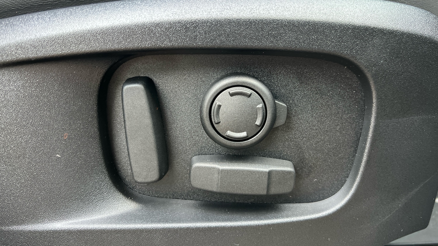 Used Land Rover Defender for sale - 77385127: Photo 22